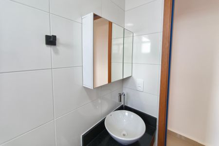 Apartamento para alugar com 44m², 2 quartos e 1 vaga Apartamento para alugar com 44m², 2 quartos e 1 vagaBanheiro