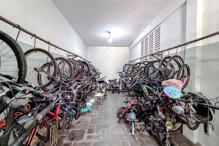 Apartamento à venda com 87m², 2 quartos e 1 vaga Apartamento à venda com 87m², 2 quartos e 1 vagaÁrea comum