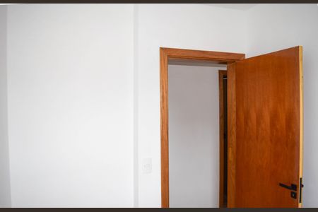 Quarto 1 de apartamento para alugar com 2 quartos, 44m² em Vila Carrão, São Paulo