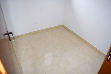 Quarto 1 de apartamento para alugar com 2 quartos, 44m² em Vila Carrão, São Paulo