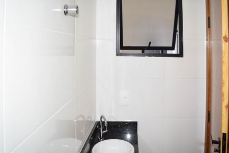 Apartamento para alugar com 44m², 2 quartos e sem vagaBanheiro