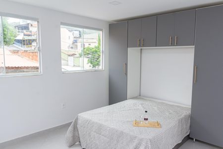 Sala/Quarto de kitnet/studio para alugar com 1 quarto, 25m² em Campo Grande, Rio de Janeiro