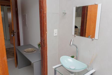 Studio para alugar com 25m², 1 quarto e 1 vaga Studio para alugar com 25m², 1 quarto e 1 vagaBanheiro