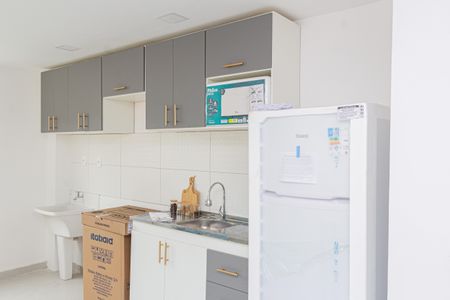 Studio para alugar com 25m², 1 quarto e 1 vaga Studio para alugar com 25m², 1 quarto e 1 vagaCozinha e Área de Serviço