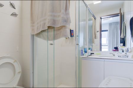 Banheiro de kitnet/studio para alugar com 1 quarto, 43m² em Vila Mariana, São Paulo