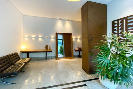 Apartamento à venda com 218m², 3 quartos e 4 vagas Apartamento à venda com 218m², 3 quartos e 4 vagasÁrea comum