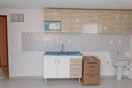 Studio para alugar com 25m², 1 quarto e sem vaga Studio para alugar com 25m², 1 quarto e sem vagaCozinha e Área de Serviço