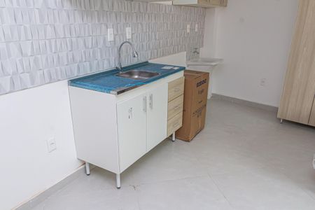 Studio para alugar com 25m², 1 quarto e sem vaga Studio para alugar com 25m², 1 quarto e sem vagaCozinha e Área de Serviço
