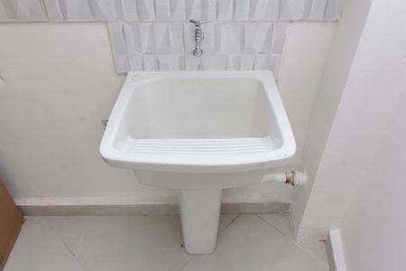 Studio para alugar com 25m², 1 quarto e sem vaga Studio para alugar com 25m², 1 quarto e sem vagaCozinha e Área de Serviço