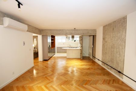 Apartamento à venda com 115m², 3 quartos e 1 vaga Apartamento à venda com 115m², 3 quartos e 1 vagaSala