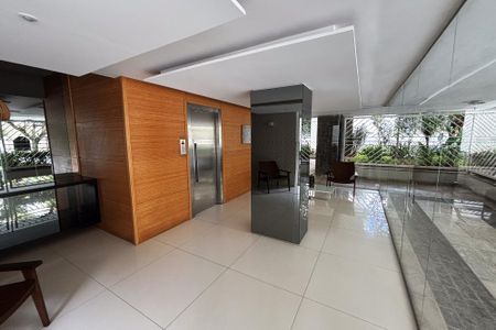 Apartamento à venda com 115m², 3 quartos e 1 vaga Apartamento à venda com 115m², 3 quartos e 1 vagahall de entrada