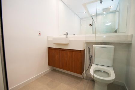 Apartamento à venda com 115m², 3 quartos e 1 vaga Apartamento à venda com 115m², 3 quartos e 1 vagabanheiro corredor