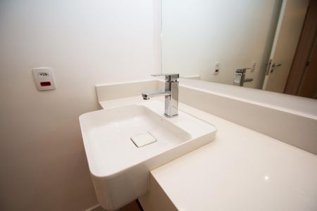 Apartamento à venda com 115m², 3 quartos e 1 vaga Apartamento à venda com 115m², 3 quartos e 1 vagabanheiro corredor