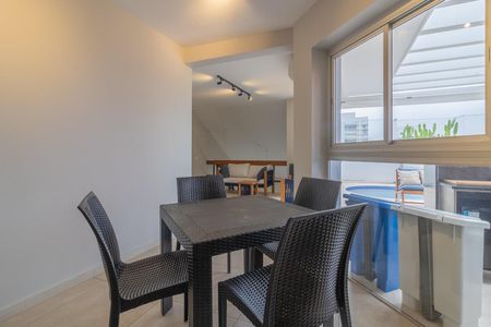 Apartamento para alugar com 203m², 4 quartos e 3 vagas