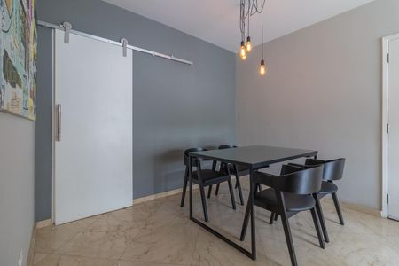 Apartamento para alugar com 4 quartos, 203m² em Recanto Paraíso, São Paulo