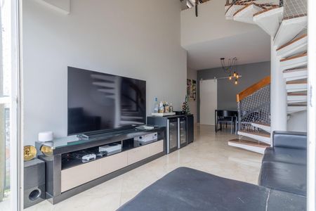 Apartamento para alugar com 203m², 4 quartos e 3 vagas