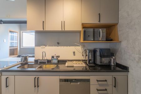 Apartamento para alugar com 203m², 4 quartos e 3 vagas