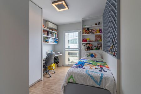 Apartamento para alugar com 203m², 4 quartos e 3 vagas