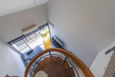 Apartamento para alugar com 203m², 4 quartos e 3 vagas