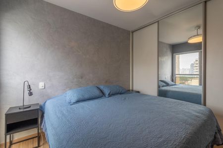 Apartamento para alugar com 203m², 4 quartos e 3 vagas