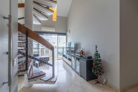 Apartamento para alugar com 203m², 4 quartos e 3 vagas