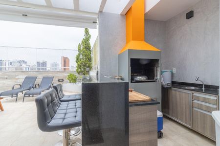 Apartamento para alugar com 203m², 4 quartos e 3 vagas