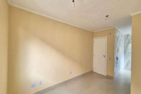 sala  de apartamento para alugar com 2 quartos, 39m² em Jardim Rossin, Campinas