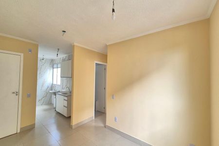 sala  de apartamento para alugar com 2 quartos, 39m² em Jardim Rossin, Campinas