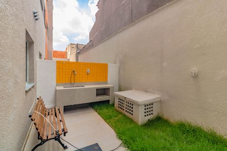 Apartamento para alugar com 38m², 2 quartos e sem vaga