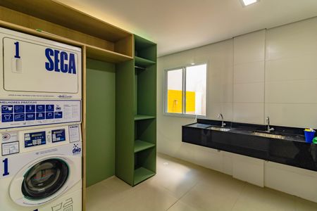 Apartamento para alugar com 38m², 2 quartos e sem vaga