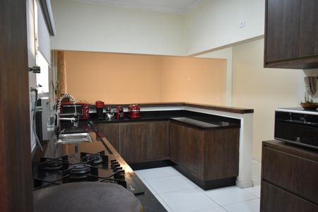 Apartamento à venda com 105m², 2 quartos e sem vagaCozinha