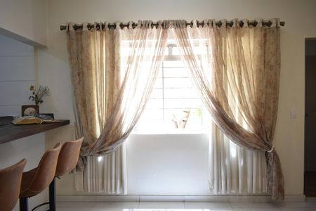 Apartamento à venda com 105m², 2 quartos e sem vagaSala