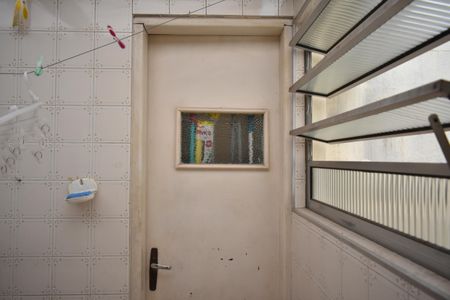 Apartamento à venda com 105m², 2 quartos e sem vagaÁrea de Serviço