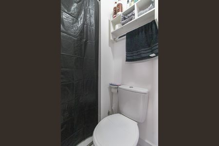 Apartamento para alugar com 33m², 2 quartos e sem vaga Apartamento para alugar com 33m², 2 quartos e sem vagaBanheiro