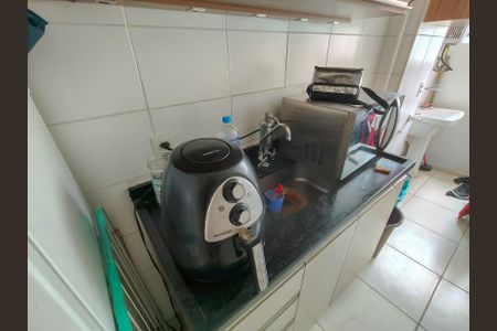 Apartamento à venda com 55m², 2 quartos e 1 vaga Apartamento à venda com 55m², 2 quartos e 1 vagaCozinha e Área de Serviço