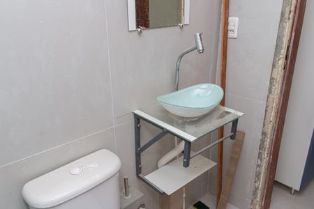 Studio para alugar com 25m², 1 quarto e 1 vaga Studio para alugar com 25m², 1 quarto e 1 vagaBanheiro