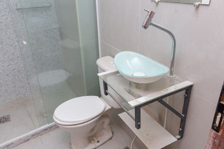 Studio para alugar com 25m², 1 quarto e 1 vaga Studio para alugar com 25m², 1 quarto e 1 vagaBanheiro