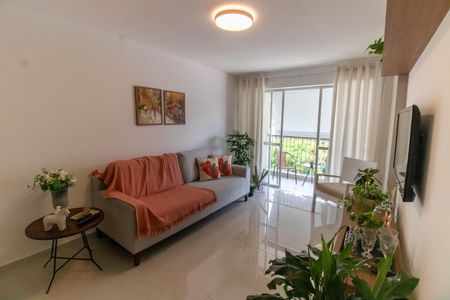 Sala de apartamento à venda com 2 quartos, 62m² em Ingá, Niterói