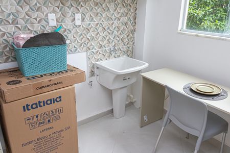 Cozinha e Área de Serviço de kitnet/studio para alugar com 1 quarto, 25m² em Campo Grande, Rio de Janeiro
