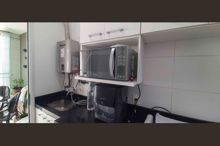 Apartamento à venda com 83m², 3 quartos e 2 vagasCozinha