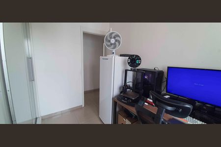 Apartamento à venda com 83m², 3 quartos e 2 vagasQuarto 2