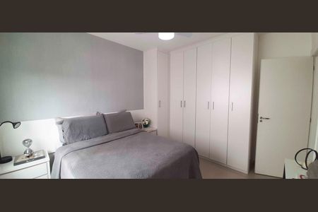 Apartamento à venda com 83m², 3 quartos e 2 vagasSuíte