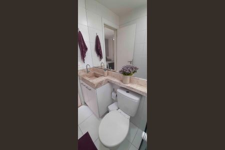 Apartamento à venda com 83m², 3 quartos e 2 vagasBanheiro da Suíte