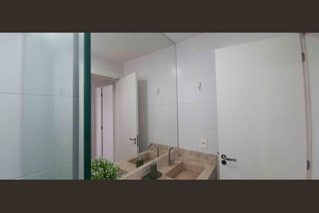 Apartamento à venda com 83m², 3 quartos e 2 vagasBanheiro Social