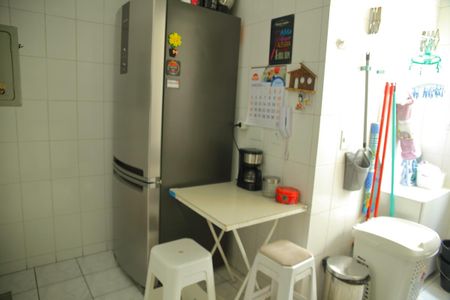 Apartamento à venda com 56m², 2 quartos e 1 vagaCozinha 