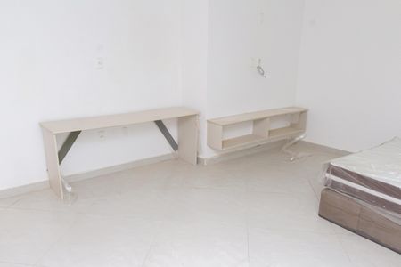Studio para alugar com 25m², 1 quarto e 1 vaga Studio para alugar com 25m², 1 quarto e 1 vagaSala/Quarto