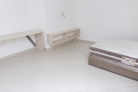 Studio para alugar com 25m², 1 quarto e 1 vaga Studio para alugar com 25m², 1 quarto e 1 vagaSala/Quarto