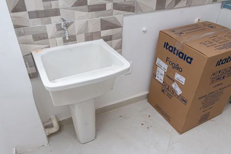 Studio para alugar com 25m², 1 quarto e 1 vaga Studio para alugar com 25m², 1 quarto e 1 vagaCozinha e Área de Serviço