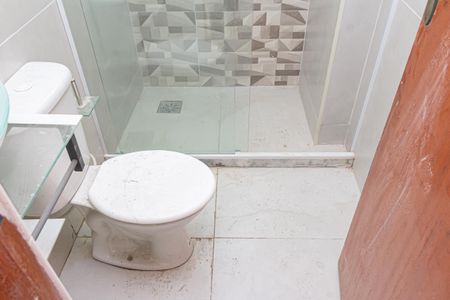 Studio para alugar com 25m², 1 quarto e 1 vaga Studio para alugar com 25m², 1 quarto e 1 vagaBanheiro