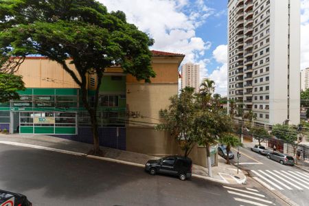 Casa à venda com 237m², 4 quartos e 3 vagas Casa à venda com 237m², 4 quartos e 3 vagasVista da suíte 3